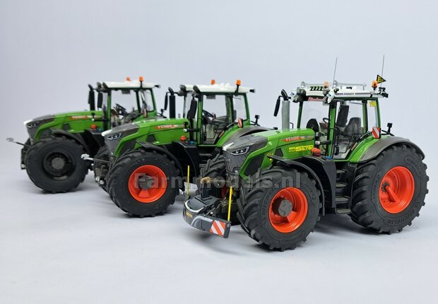 VERBOUWD: FENDT 942 Wiking met MICHELIN Axiobib2 Banden, RODE velgen &amp; VarioGrip, eindvertragingen en spatborden voor- &amp; achteras 1:32 077865-REB-RED  MEI 2025