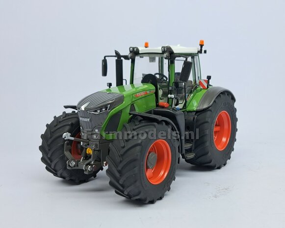 VERBOUWD: FENDT 942 Wiking met MICHELIN Axiobib2 Banden, RODE velgen &amp; VarioGrip, eindvertragingen en spatborden voor- &amp; achteras 1:32 077865-REB-RED  MEI 2025