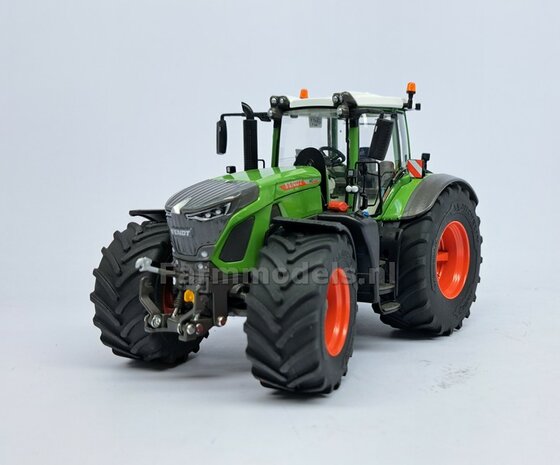 VERBOUWD: FENDT 942 Wiking met MICHELIN Axiobib2 Banden, RODE velgen &amp; VarioGrip, eindvertragingen en spatborden voor- &amp; achteras 1:32 077865-REB-RED  MEI 2025