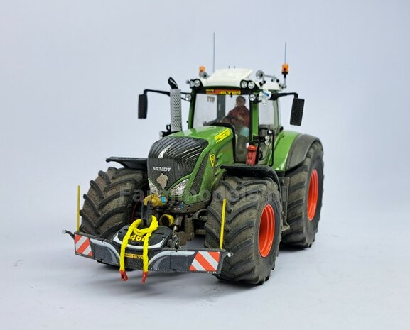 FENDT 939 DEMPER POT met BESCHERMKAP, perfect passend op de Fendt 939 Vario S4 van Wiking Resin, ZWART &amp; CHROOM Gespoten geschikt voor uitlaat &Oslash; 4,2 mm  1:32  