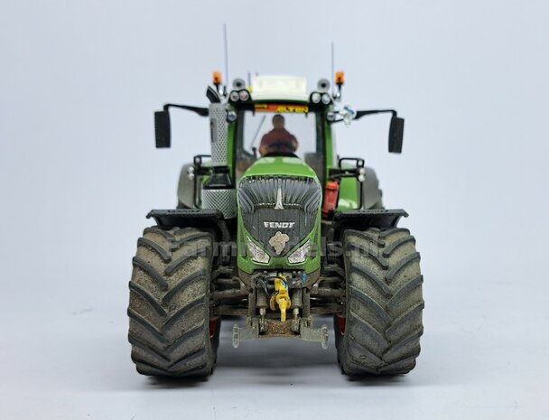 FENDT 939 DEMPER POT met BESCHERMKAP, perfect passend op de Fendt 939 Vario S4 van Wiking Resin, ZWART &amp; CHROOM Gespoten geschikt voor uitlaat &Oslash; 4,2 mm  1:32  