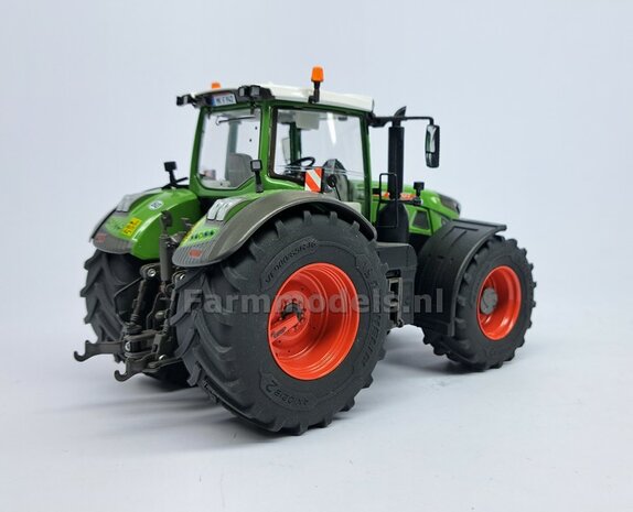 VERBOUWD: FENDT 942 Wiking met MICHELIN Axiobib2 Banden, FENDT TERRA-RED ROOD velgen &amp; VarioGrip, eindvertragingen, spatborden voor- &amp; achteras 1:32 077865-REB-RED  