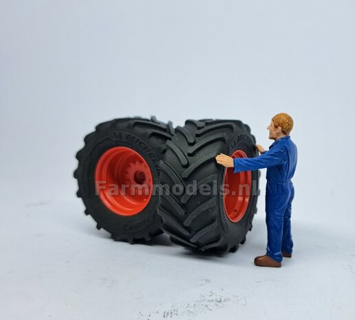 &Oslash; 56.7 x 26.1 mm: FENDT 942 Wiking: 2x Michelin Axiobib2 Banden + Resin Velgen FENDT TERRA-RED ROOD Gespoten geleverd 1:32    Farmmodels Premium Line Series  