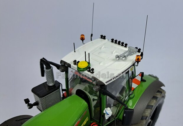 FENDT 1050 DEMPER POT met BESCHERMKAP, perfect passend op de Fendt 1050 Gen2 van Wiking. RESIN, BLANK Geleverd geschikt voor uitlaat &Oslash; 4,2 mm  1:32  