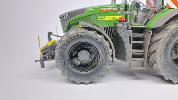 FENDT 1050 DEMPER POT met BESCHERMKAP, perfect passend op de Fendt 1050 Gen2 van Wiking. RESIN, BLANK Geleverd geschikt voor uitlaat &Oslash; 4,2 mm  1:32  