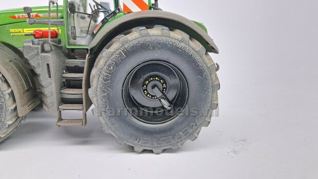 FENDT 1050 DEMPER POT met BESCHERMKAP, perfect passend op de Fendt 1050 Gen2 van Wiking. RESIN, BLANK Geleverd geschikt voor uitlaat &Oslash; 4,2 mm  1:32  
