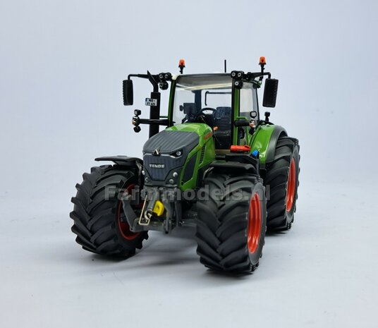 VERBOUWD: FENDT 620 UH met nieuwe banden &amp; FENDT TERRA-RED RODE velgen, eindvertragingen, Vario Grip Luchtsystemen, naafdoppen en wielmoeren 1:32 UH6666-REB-RED NB2B