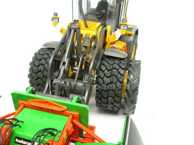 &Oslash; 47.3 mm: 2x Dubbellucht Shovel banden + ALUMINIUM velgen VOLVO GEEL Gespoten geleverd passend in de Aluminium Farmmodels Volvo L60H serie  1:32         