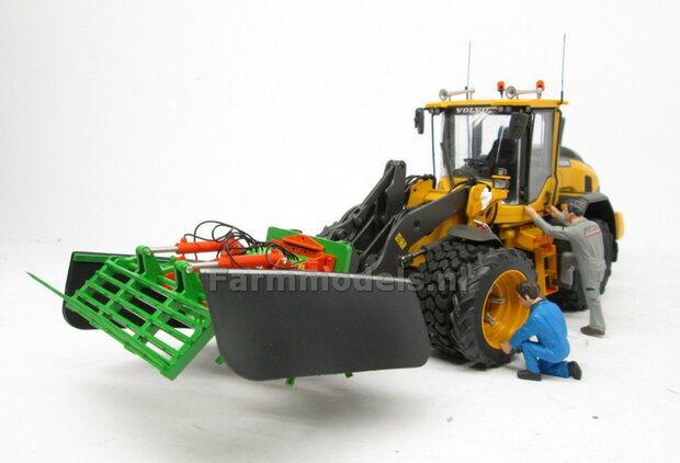 &Oslash; 47.3 mm: 2x Dubbellucht Shovel banden + ALUMINIUM velgen VOLVO GEEL Gespoten geleverd passend in de Aluminium Farmmodels Volvo L60H serie  1:32         