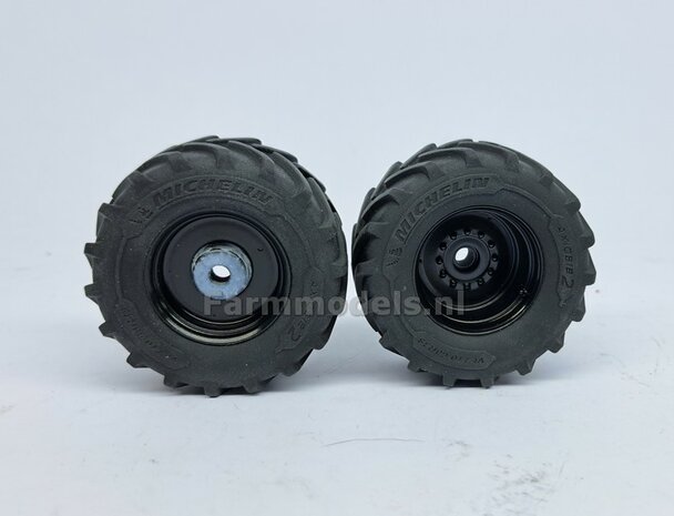 &Oslash; 47.7 x 24.2 mm: Fendt 620 UH: 2x Brede Vooras banden + ALUMINIUM velgen ZWART GLANS Gespoten geleverd 1:32 Farmmodels Custom Line Series 
