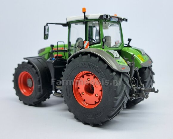 &Oslash;30 mm x 8 mm hoog: 2x FENDT 942 Wiking WIELGEWICHTEN  RESIN  BLANK Geleverd  1:32  Farmmodels Premium Line  