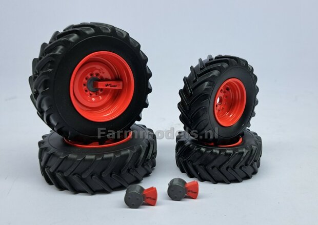 COMBI SET: 2x &Oslash; 48.2 mm + 2x &Oslash; 63.1 mm: Fendt 618-620 UH Bandenset geleverd incl. eindvertragingen vooras en Vario Grip luchtdrukwisselsysteem afdekkappen 1:32 
