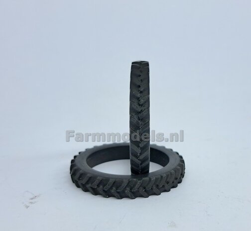 &Oslash; 59x 9 mm: 2x CULTUUR BANDEN ZONDER VELGEN 1:32  