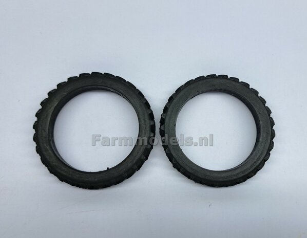 &Oslash; 59x 9 mm: 2x CULTUUR BANDEN ZONDER VELGEN 1:32  