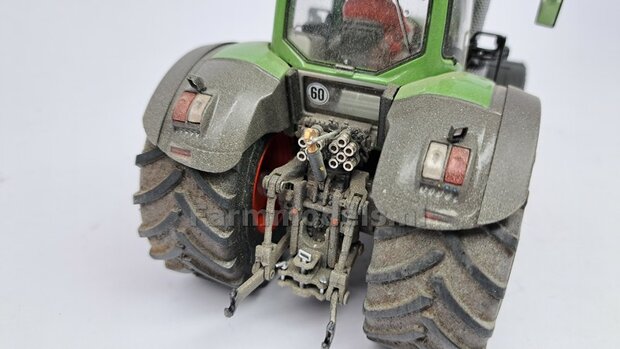 &Oslash; 54.8 x 26.1 mm: FENDT 939 Facelift Wiking: 2x Michelin Axiobib2 Banden + RESIN Velgen BLANK geleverd 1:32    Farmmodels Premium Line Series  BEGIN JUNI LEVERBAAR