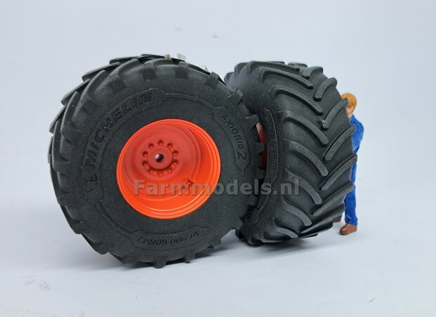 &Oslash; 70.3 x 30.4 mm: FENDT 939 Facelift Wiking: 2x Michelin Axiobib2 Banden + Resin Velgen FENDT ROOD Gespoten + MESSING AS en POLY-STRIP 1:32  BEGIN JUNI LEVERBAAR