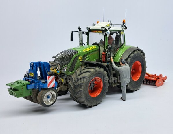 Vario Grip Afdekkappen set t.b.v. Luchtsysteem Fendt VOORAS (o.a. FENDT 939)  + stickerset Vario Grip, RESIN Blank geleverd 1:32  BEGIN JUNI 2025 LEVERBAAR