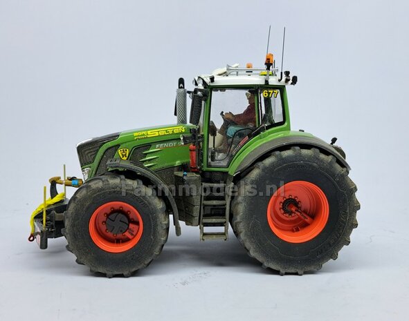 Vario Grip Afdekkappen set t.b.v. Luchtsysteem Fendt ACHTERAS (o.a. FENDT 939) + stickerset Vario Grip, RESIN Blank geleverd 1:32   BEGIN JUNI LEVERBAAR