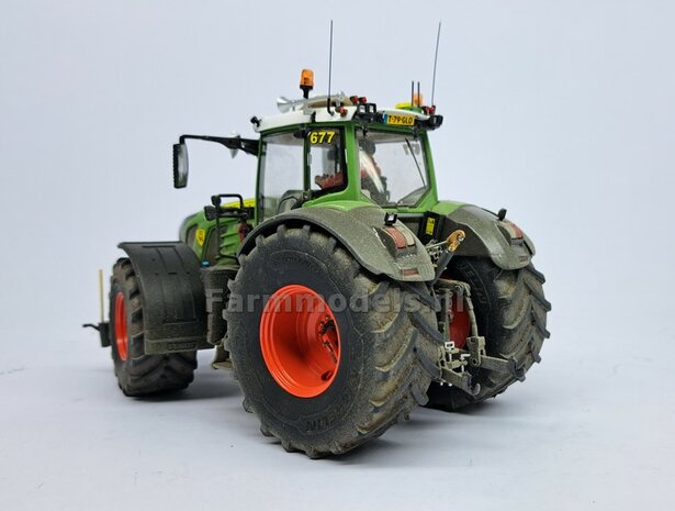 Vario Grip Afdekkappen set t.b.v. Luchtsysteem Fendt ACHTERAS (o.a. FENDT 939) + stickerset Vario Grip, RESIN Blank geleverd 1:32   BEGIN JUNI LEVERBAAR