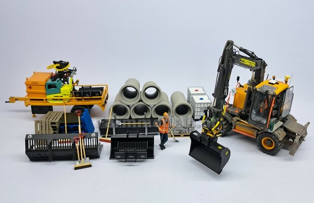 BOUWKIT: Engcon EC219 Draaikantelstuk met gripper S60 Koppeling naar S60 koppeling. Materiaal: RESIN BLANK geleverd 1:32 
