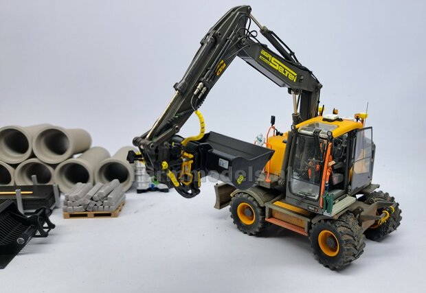 BOUWKIT: Engcon EC219 Draaikantelstuk met gripper S60 Koppeling naar S60 koppeling. Materiaal: RESIN BLANK geleverd 1:32 