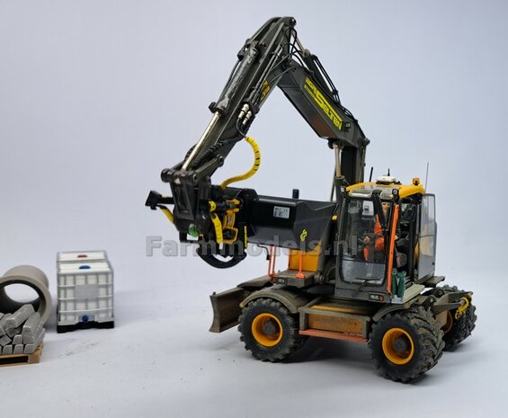 BOUWKIT: Engcon EC219 Draaikantelstuk met gripper S60 Koppeling naar S60 koppeling. Materiaal: RESIN BLANK geleverd 1:32 