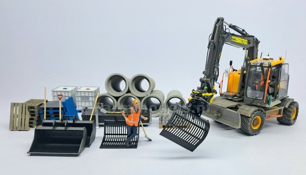 Puinriek 43.9 mm breed ZWART MATT gespoten t.b.v. S60 KOPPELING (o.a. Engcon draaikantelstuk met S60 koppeling, Volvo EWR150 &amp; Atlas  160W mobiele kranen van AT) 1:32  