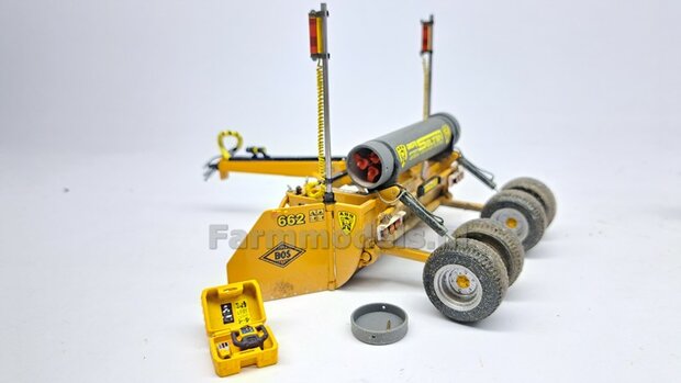 2x TOPCON LS-80X Hand Ontvangers met 2x KLEM/ STEUN  RESIN onderdelen TOPCON GEEL + ZWART Gespoten geleverd +  Pr&eacute;-Cut Decal stickerset  Farmmodels  1:32                