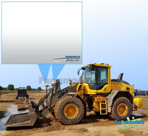 2x TRIMBLE GPS STEUNEN VOLVO GRIJS gemonteerd en gespoten + demontabele TRIMBLE GPS ontvanger / bol in KLEUR geleverd + losse stroomdraad 1:32