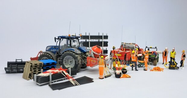 10x PIKET PAALTJES HOUT/ ORANJE met aangescherpte punt  Handgemaakt 1:32  