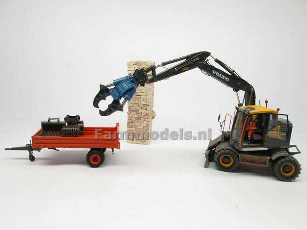 BOUWKIT: Crusher BLAUW/ GRIJS OKADA TS W2200V inclusief SNELWISSELKOP S6/ S60 RESIN, BLANK Geleverd 1:32