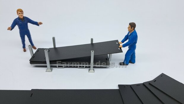 Massief BLOK RIJPLATEN (31.4 x 93.7 x 9.9 mm)  Resin RUBBER COMPOUND ZWART Gespoten geleverd  1:32 