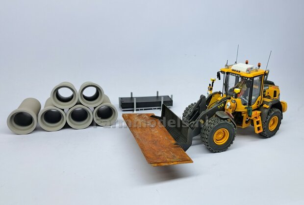 RIJPLAATHAAK + SLEE past o.a. aan snelwissel 510005 t/m 510095 &amp; Volvo VAB-STD van AT  Materiaal: Resin ZWART MATT gespoten geleverd   1:32 