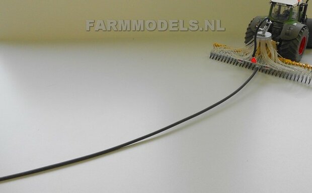 &Oslash; 3.2 tot 4 mm x 500 cm ZWART Sleepslang Mest slang / leiding