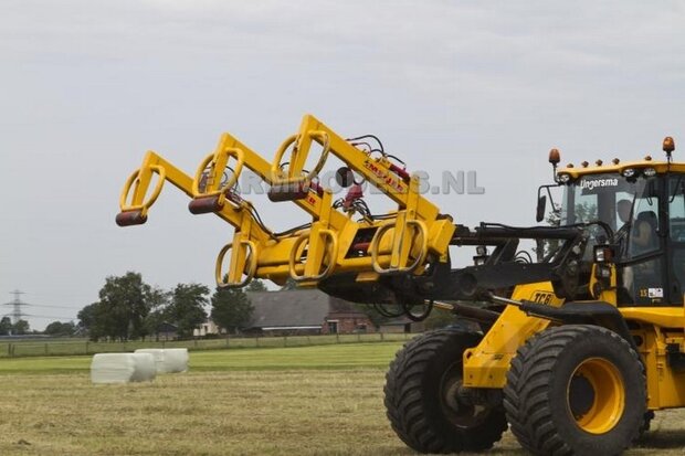 BOUWKIT: MEIJER balenklem Jumbo CKM 3 BOUWKIT voor o.a. snelwissel koppeling 510005 t/m 510095 &amp; Volvo VAB-STD van AT &amp; Claas Torion/ Liebherr L 556 van Wiking modellen 1:32 (HTD)