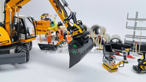 Slotenbak 56.5 mm breed RESIN Blank geleverd t.b.v. CW30 KOPPELING (o.a. Engcon draaikantelstuk met CW30 koppeling) 1:32  