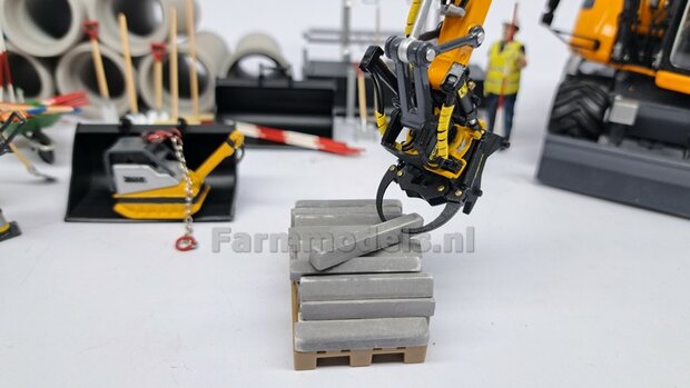 Slotenbak 56.5 mm breed RESIN Blank geleverd t.b.v. CW30 KOPPELING (o.a. Engcon draaikantelstuk met CW30 koppeling) 1:32  