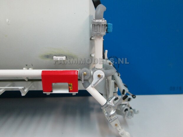 5x  &Oslash; 5 mm (6&quot; DUIMS)  45 graden Bocht t.b.v. buis1:32   