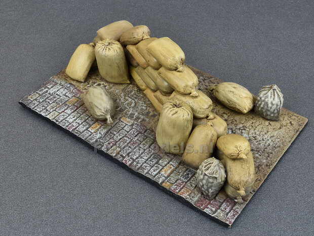 Jute zakken BOUWKIT Miniart 35586    OP=OP