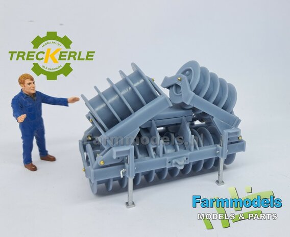 BOUWKIT:  HOLARAS STEGO 485 Kuilverdichter. Materiaal RESIN BLANK Geleverd, incl. Pr&eacute;-cut Decals, hydrauliekleidingen &amp; koppelingen + verlichting  + pennen 1:32  Treckerle