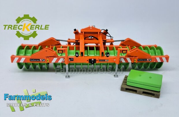 BOUWKIT:  HOLARAS STEGO 485 Kuilverdichter. Mat.: Resin OP KLEUR Gespoten geleverd, incl. Pr&eacute;-cut Decals, hydrauliekleidingen &amp; koppelingen + verlichting  + pennen 1:32  Treckerle