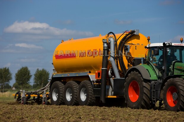 2x &Oslash; 7 mm (8&quot; DUIMS)  90 graden Bocht met Flensplaat t.b.v. koppeling met andere Flensplaat of Freeswerk Zuigarm set  1:32      