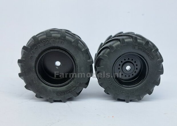 &Oslash; 61.5 x 33.3 mm: VREDO VT 7028: 2x Michelin 1050 lagedruk Banden + ALU. velgen ZWART GLANS gespoten 1:32 Farmmodels Custom Line Series    