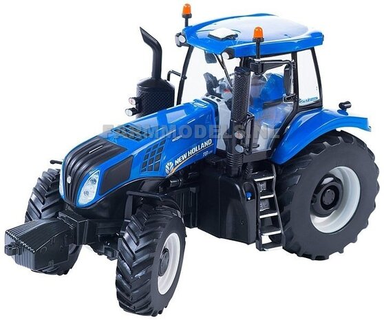 New Holland T8.435 BLUE  1:32 BRITAINS  BR43007