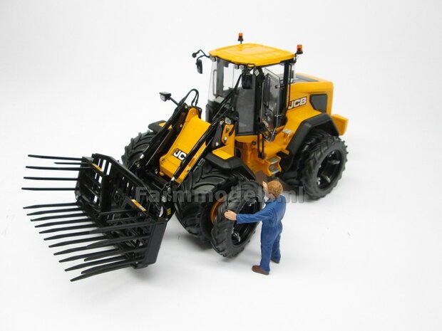 &Oslash; 47.3 (tot 49.5) mm: JCB 435S: 2x ALUMINIUM DUBBELLUCHT SHOVEL Velgen JCB GEEL Gespoten geleverd + smalle banden passend in originele velgen JCB 435S AT 1:32
