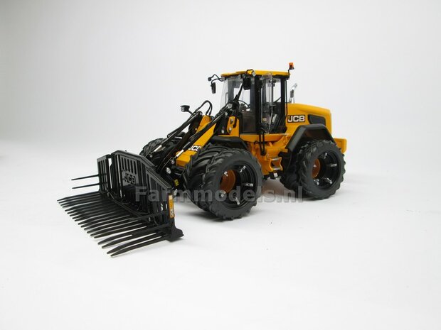 &Oslash; 47.3 (tot 49.5) mm: JCB 435S: 2x ALUMINIUM DUBBELLUCHT SHOVEL Velgen JCB GEEL Gespoten geleverd + smalle banden passend in originele velgen JCB 435S AT 1:32