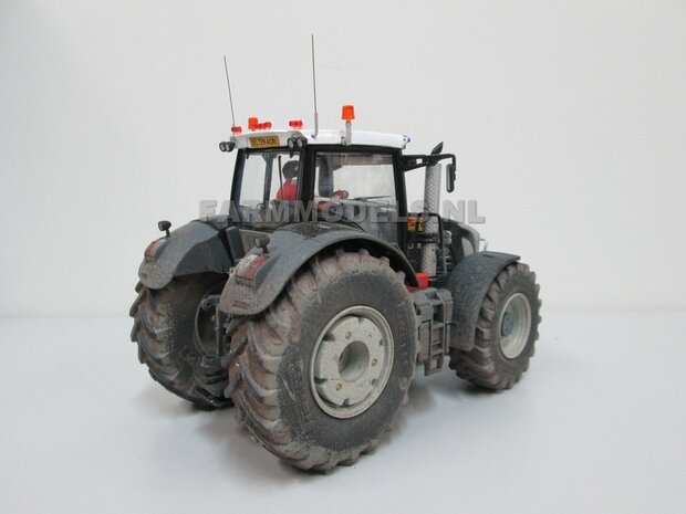 Fendt 936 achteras banden &Oslash; 67.4 mm met velg en &Oslash; 3 mm as  1:32   LAST ONES