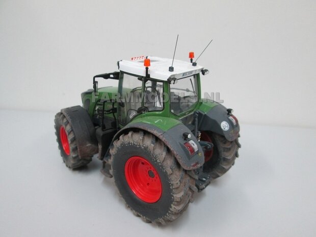 Fendt 936 achteras banden &Oslash; 67.4 mm met velg en &Oslash; 3 mm as  1:32   LAST ONES