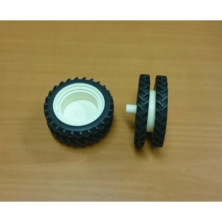 &Oslash; 60 mm: 4x DUBBELLUCHT CULTUURWIELEN Wit  achteras   1:32   04268 MS B