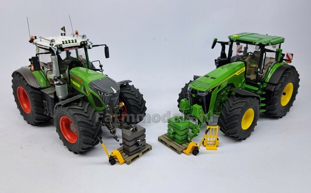 FRONTGEWICHT 1200 kg  3-Punts aansluiting  Materiaal: Resin FENDT 942 GRIJS Gespoten geleverd  1:32  